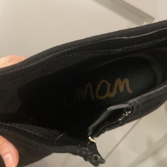 SAM Edelman Black Karen Suede Pointed Toe Ankle Boot Size 10 - Picture 9 of 11